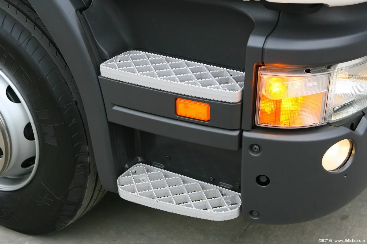 Used 6x2 truck for SCANIA P380 Used Trailer Truck