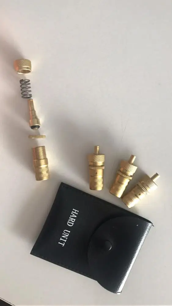 China 4x4 accessories tire inflator Tire Deflator Valve