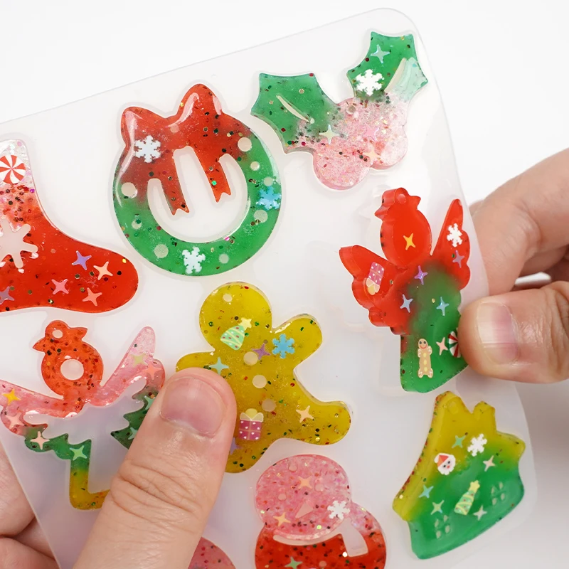 Latest DIY Christmas Resin Art Accessories for Kids Craft Cute Fairy Style Figurine with Model Pattern for Gifts