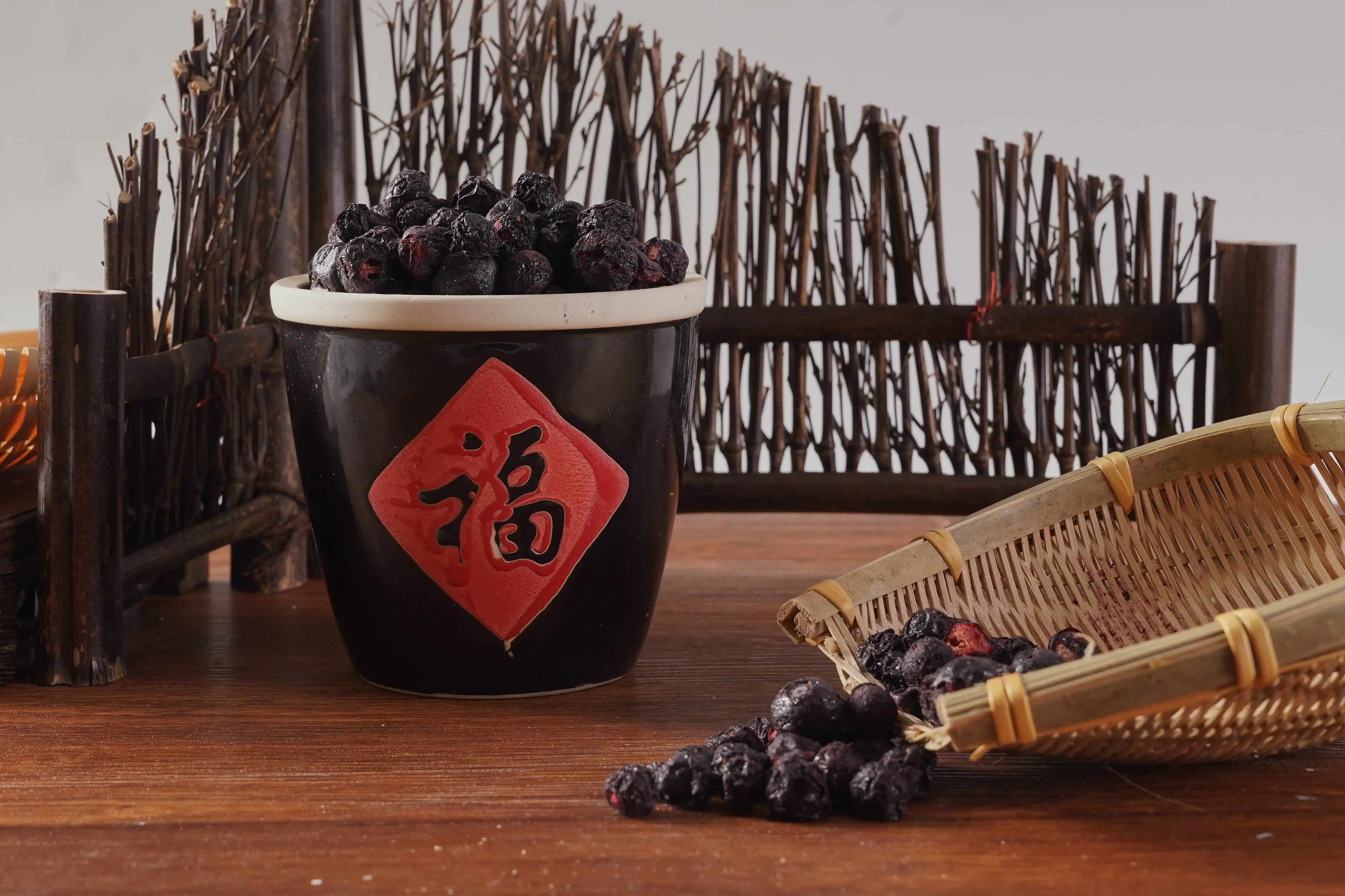 Chinese Factory Wholesale FD Food Freeze Dried Whole Blueberry Healthy Leisure Snack  Dehydrated Blueberry in Bulk