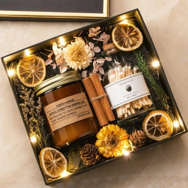 Luxury Private Label Scented Candles Gift Set, Soy Wax Candle Luxury Scented Candle Match Luxury Gift glass bottle matches