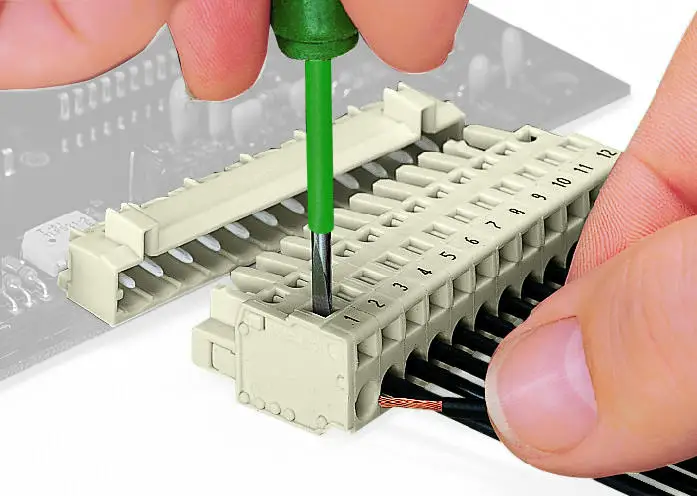 TCZ5.0G Pluggable Terminal Block Electrical Screwless Terminal Block Pin Connector
