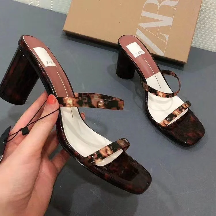 New arrival fashion sexy solid color transparent thick high heels square toe elegant sandals outdoor women shoes women pumps