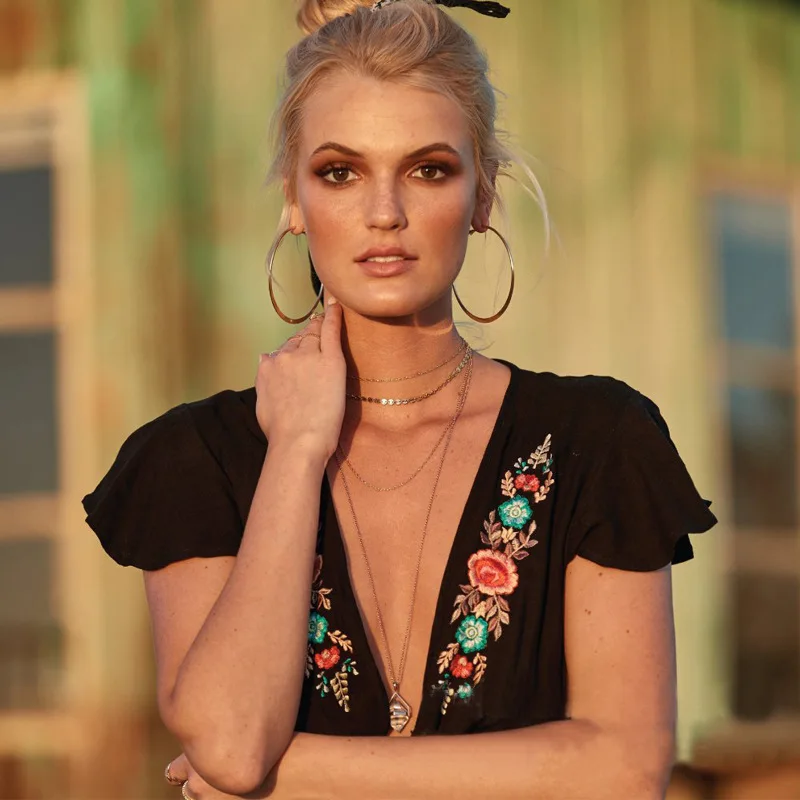 
Flower embroidered knee length summer women clothes ruffled cap sleeves casual ladies short boho dress 