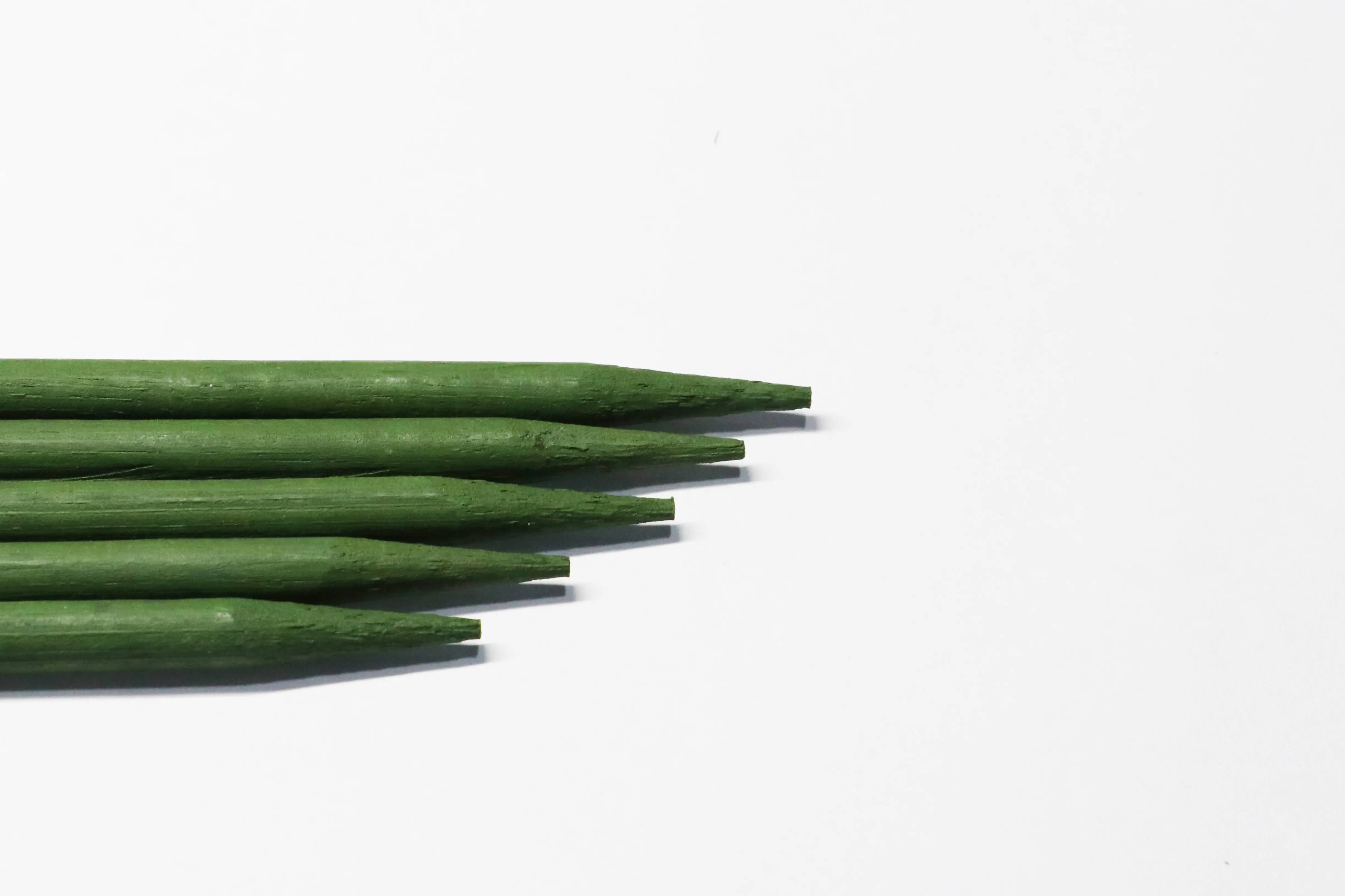 
green long paint plant bamboo flower stick for garden 