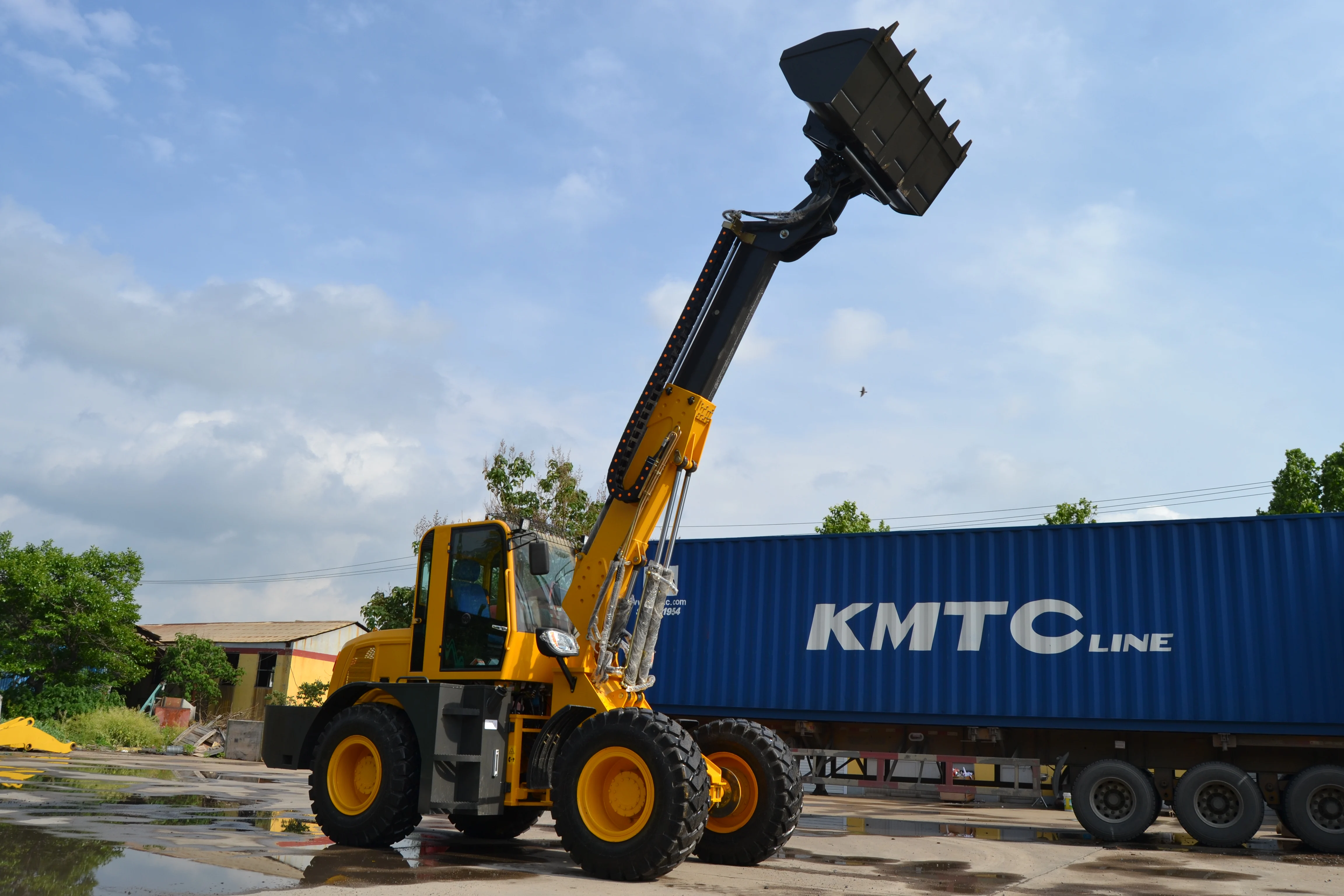 Top Supplier telescopic mini loader 1 1.5 2 ton 4x4 4x2 Fully hydraulic CE ISO certification mini telehandler telescopic loader