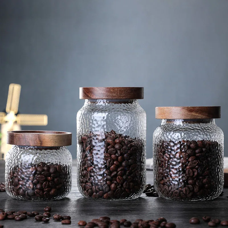 Wholesale Customization transparent bottles wide mouth Borosilicate Glass Food Storage Jars Glass With wooden Lid