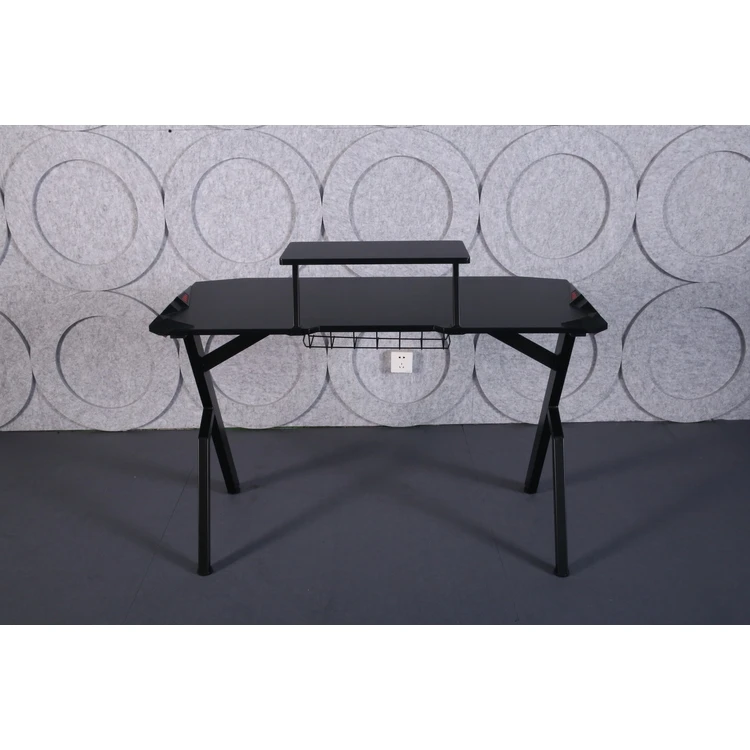 Wholesale Adjustable 1300*660*120mm Computer Office Desk Gaming Table  with Led Light