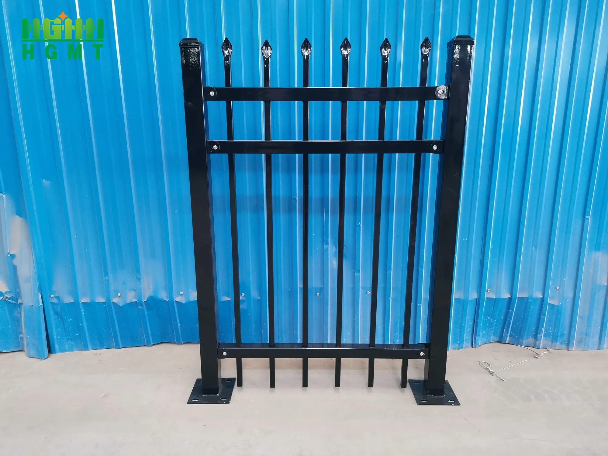 Wholesale heavy duty 6ft x 8ft Powder-coated  Ornamental Steel Tubular Fence Panels For Sale