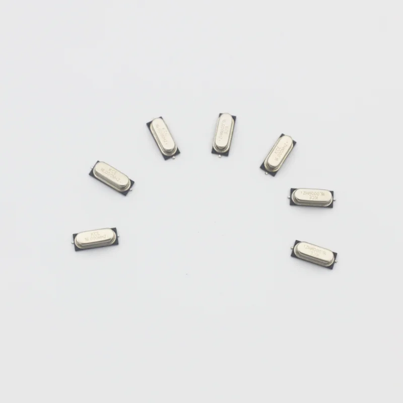 Mini SMD Quartz Crystal 26.000 MHz Quartz Crystal Oscillator High Frequency Oscillator