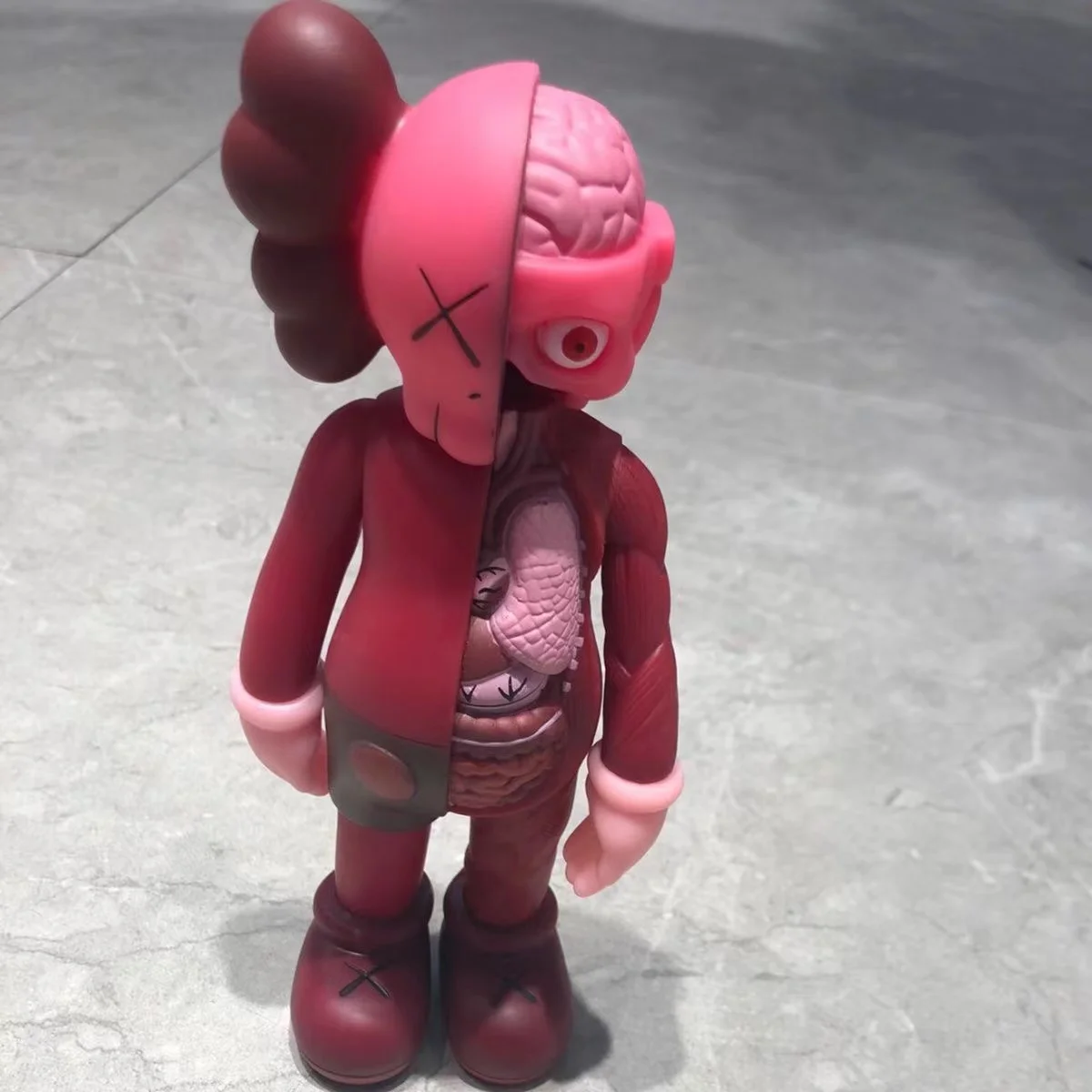 European and American Style Modern Pop Art Sculpture KAW Deconstruction Series Figure Toys Decoration Street Art Collectible Mo