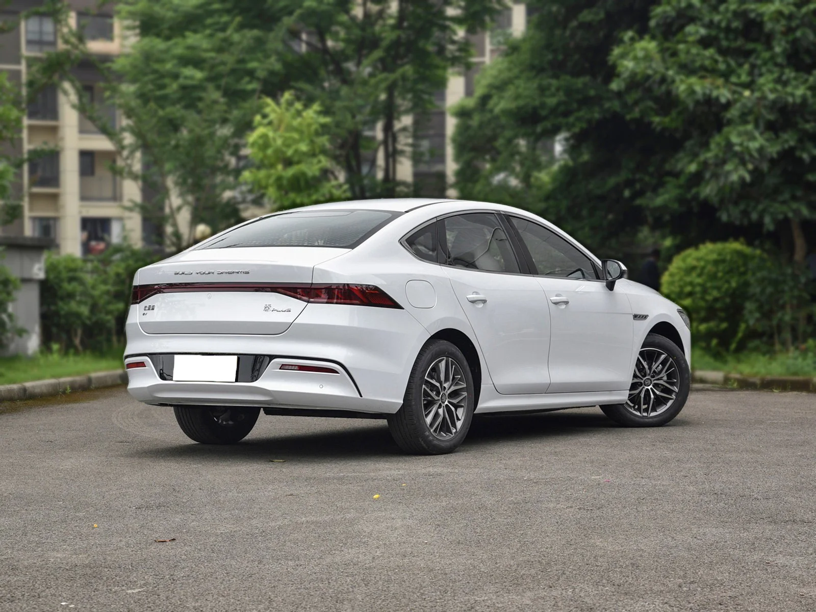 2023 New Cars of  Qin PLUS of BYD from china with 4 Wheel Electric Car  made in china