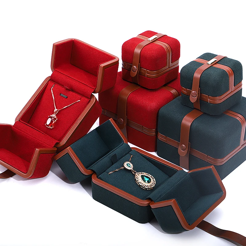 Hanhong wholesale jewelry custom logo green jewelry box luxury earrings bracelet necklace ring box jewelry packaging box