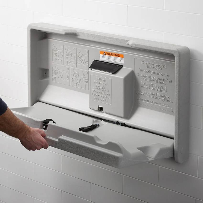 
2020 Wholesale restaurant toilet antique kids folding portable travel foam station tobbler changing table for baby caring 