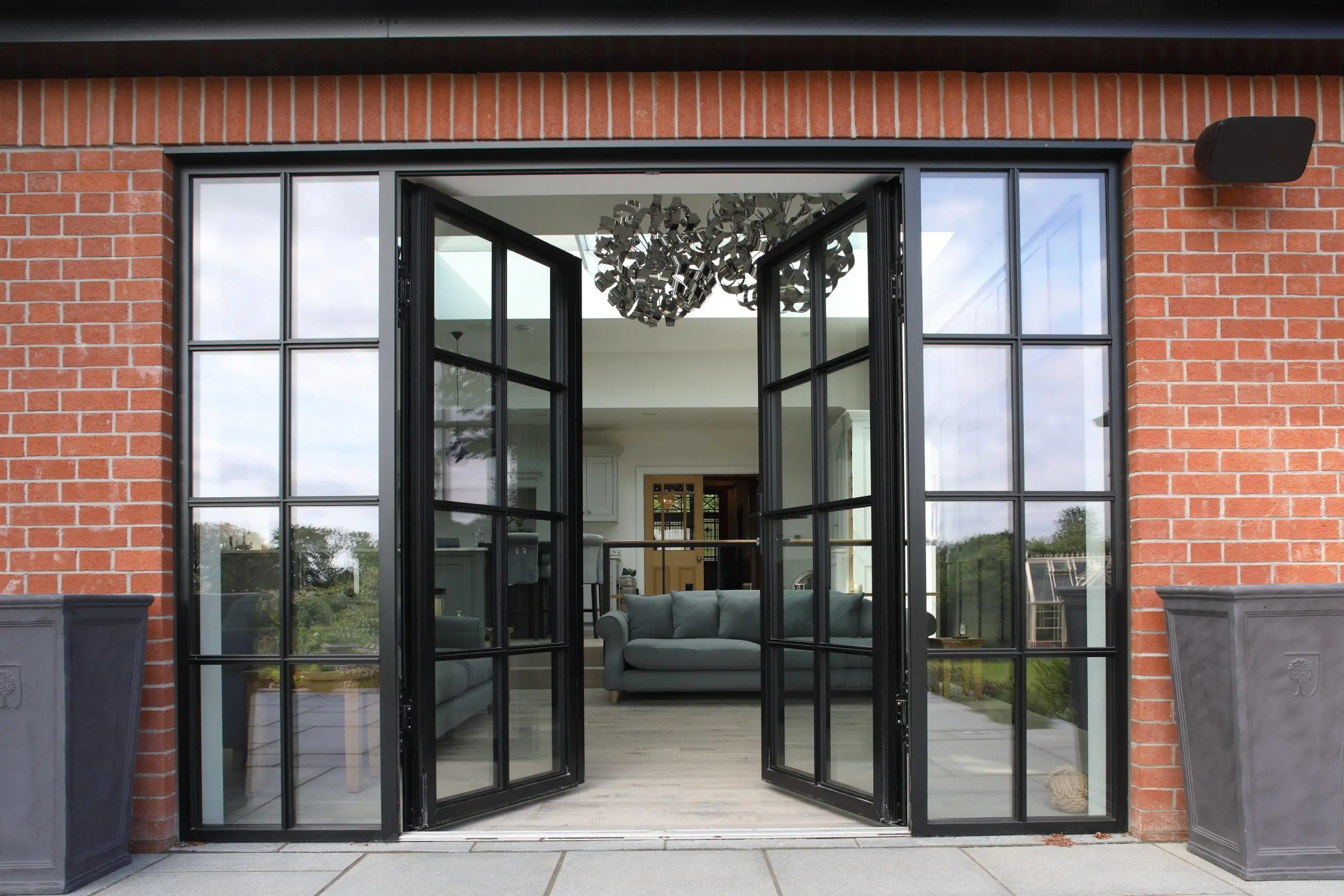 China factory quality competitive price aluminum door glazing glass black aluminum frame french windows doors
