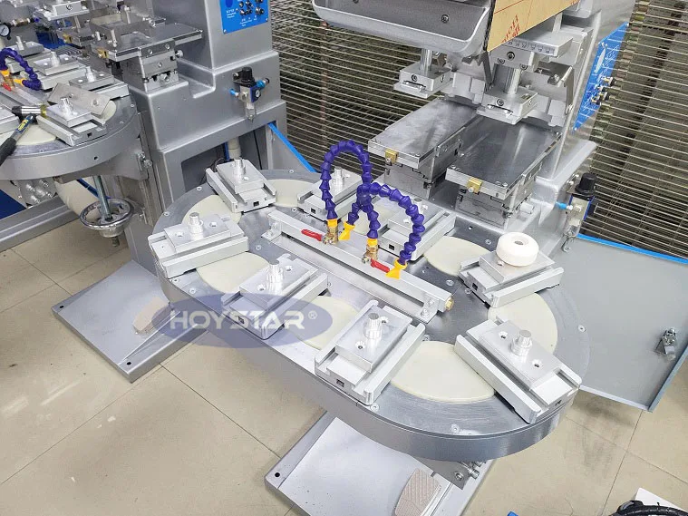 4 color pad printer printing on hockey wheel