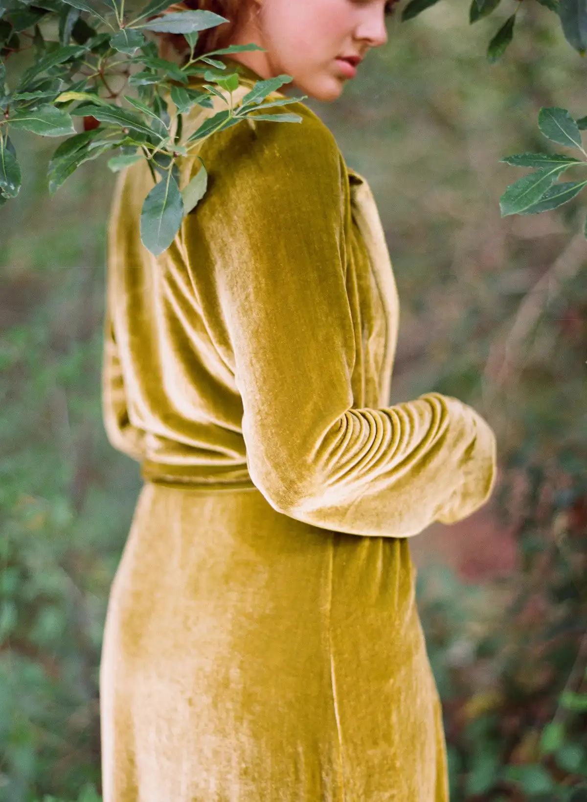 Beautifully Notched Collar Silk/Rayon Blend Velvet  Unlined  Silky  Long  Luxury  Velvet Robe