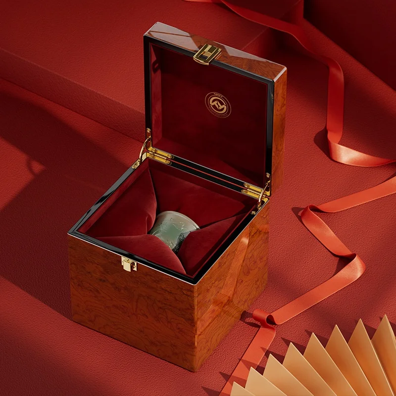 High-End Master Cup Gift Box New Year Piano Paint Design Exclusive Private Brand Packaging for Tea Cups Made of Wood