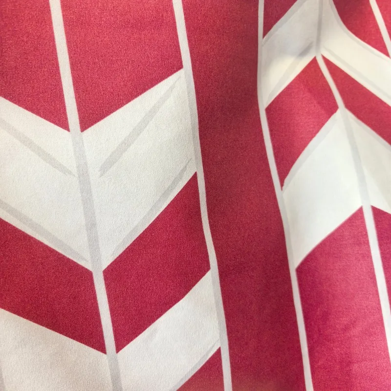 Красная классическая 100% полиэфирная ткань оптом