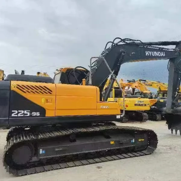 Оригинальная краска и низкое рабочее время используется Hyundai 225-9S 225LC-9T гидравлический гусеничный экскаватор 220/210/305 по низкой цене