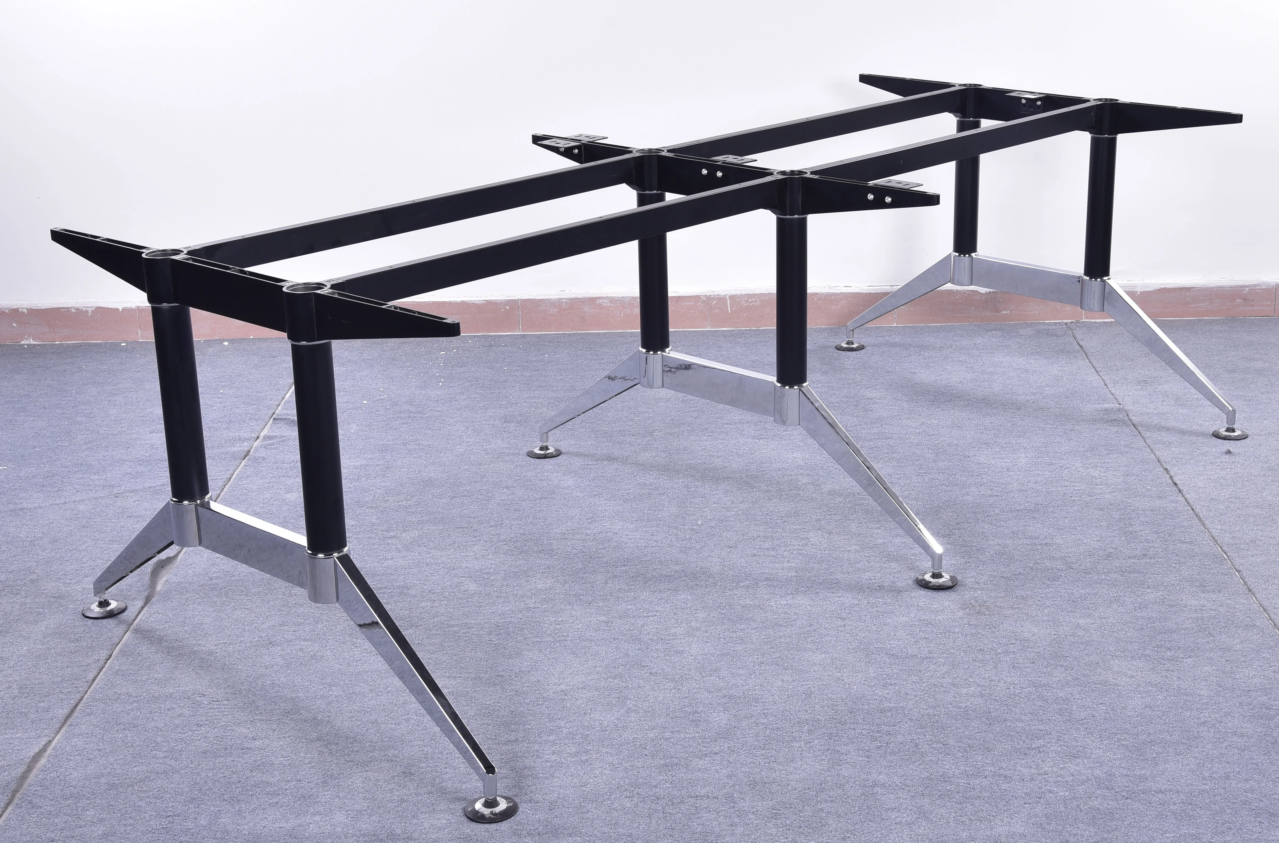 Factory direct supply industrial aluminium alloy furniture office metal table 4 workstation frame