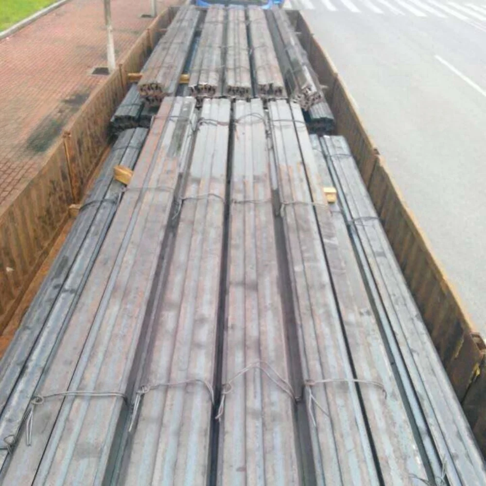 Yongyang Brand Q235 55q 8kg/12kg/15kg/18kg/22kg/24kg/30kg Light Steel Rail Truck for Mine
