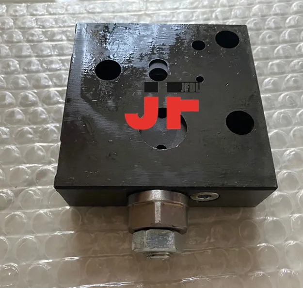 PC200-7 клапан сброса PC200-8 в сборе 723-40-71900