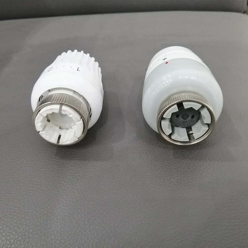 Special temperature controller for radiator