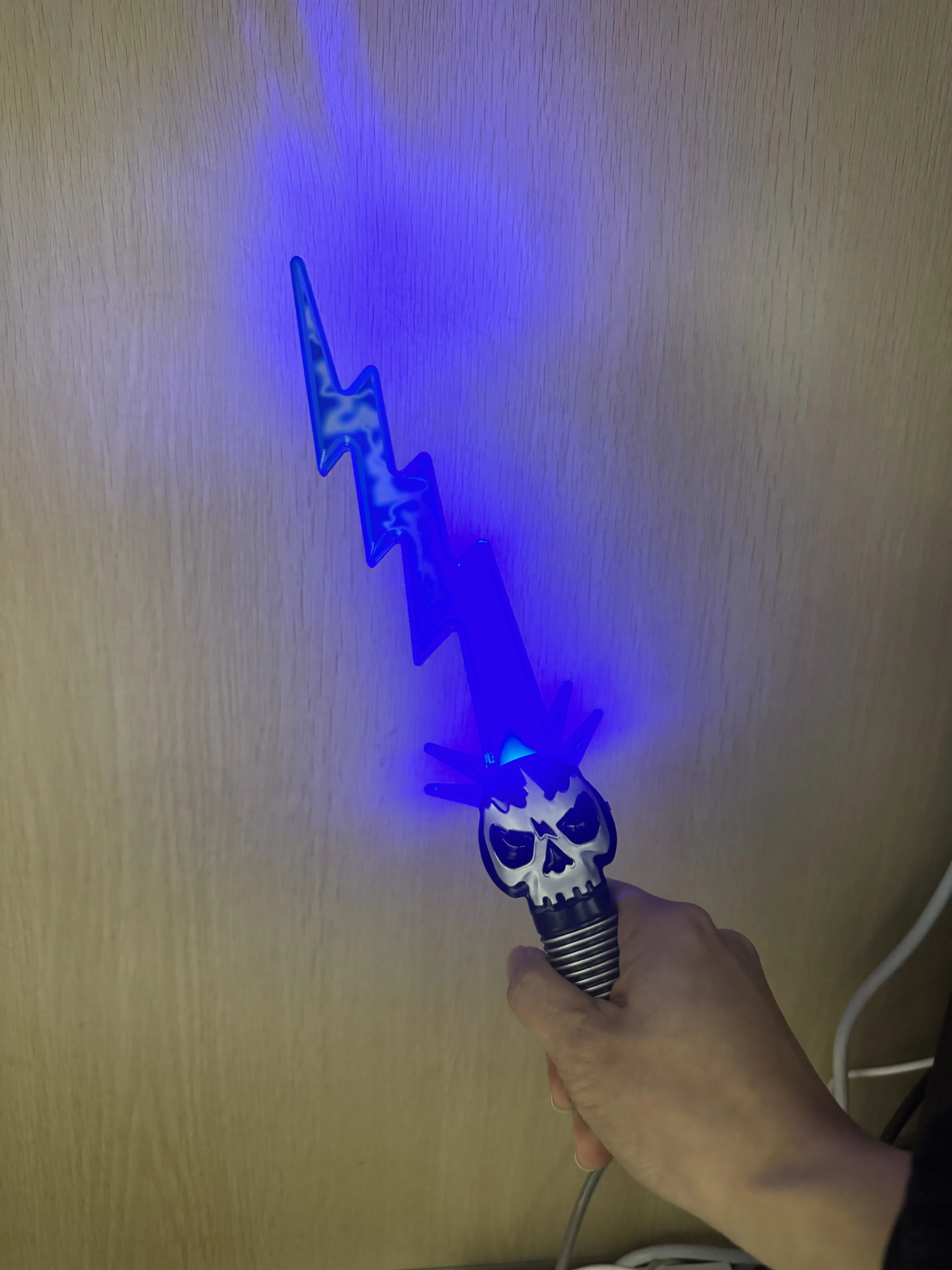 2024 Lights UP cool sword toy new plastic sword games promotional flash toys customized OEM/ODM