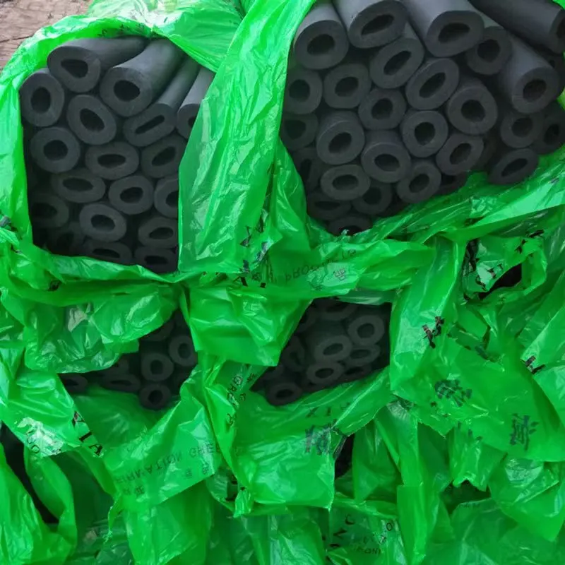 Pvc/nbr rubber plastic insulated pipe Foam pipe for petroleum 20mm Neoprene Nitrile closed cell pipe