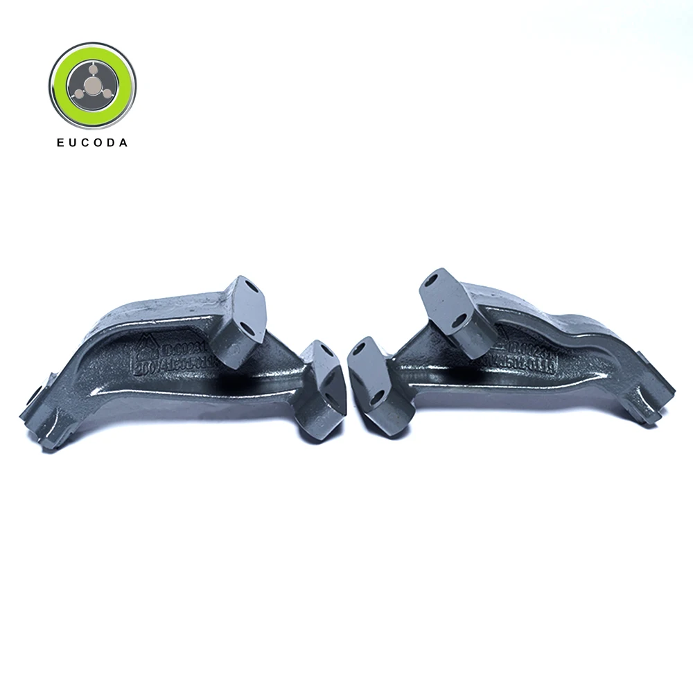 High Quality Spare Parts Engine Right Front Bracket For Howo Chassis