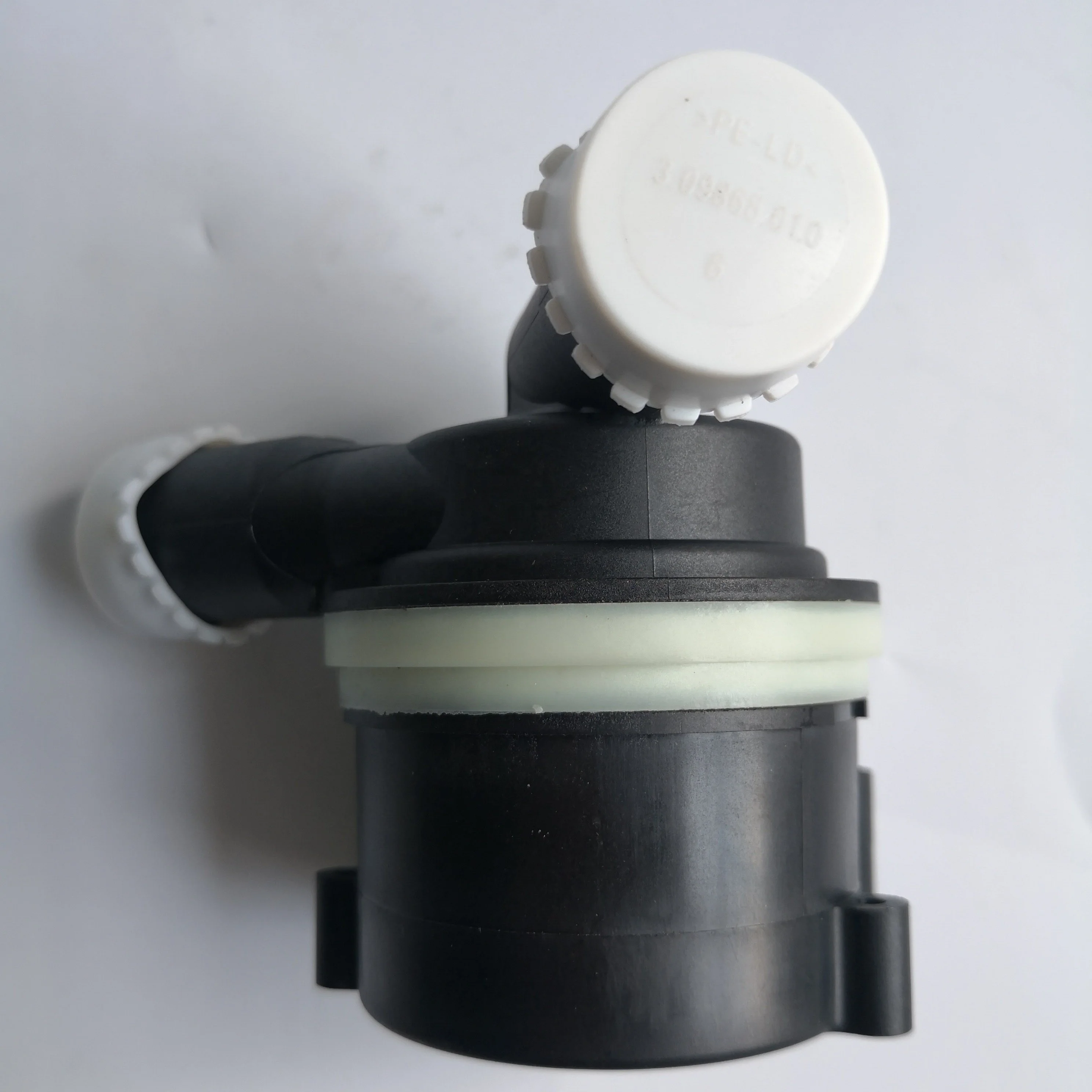 For Audi A4 Avant B8 Auxiliary Water Pump 03L965561A 03L 965 561 A