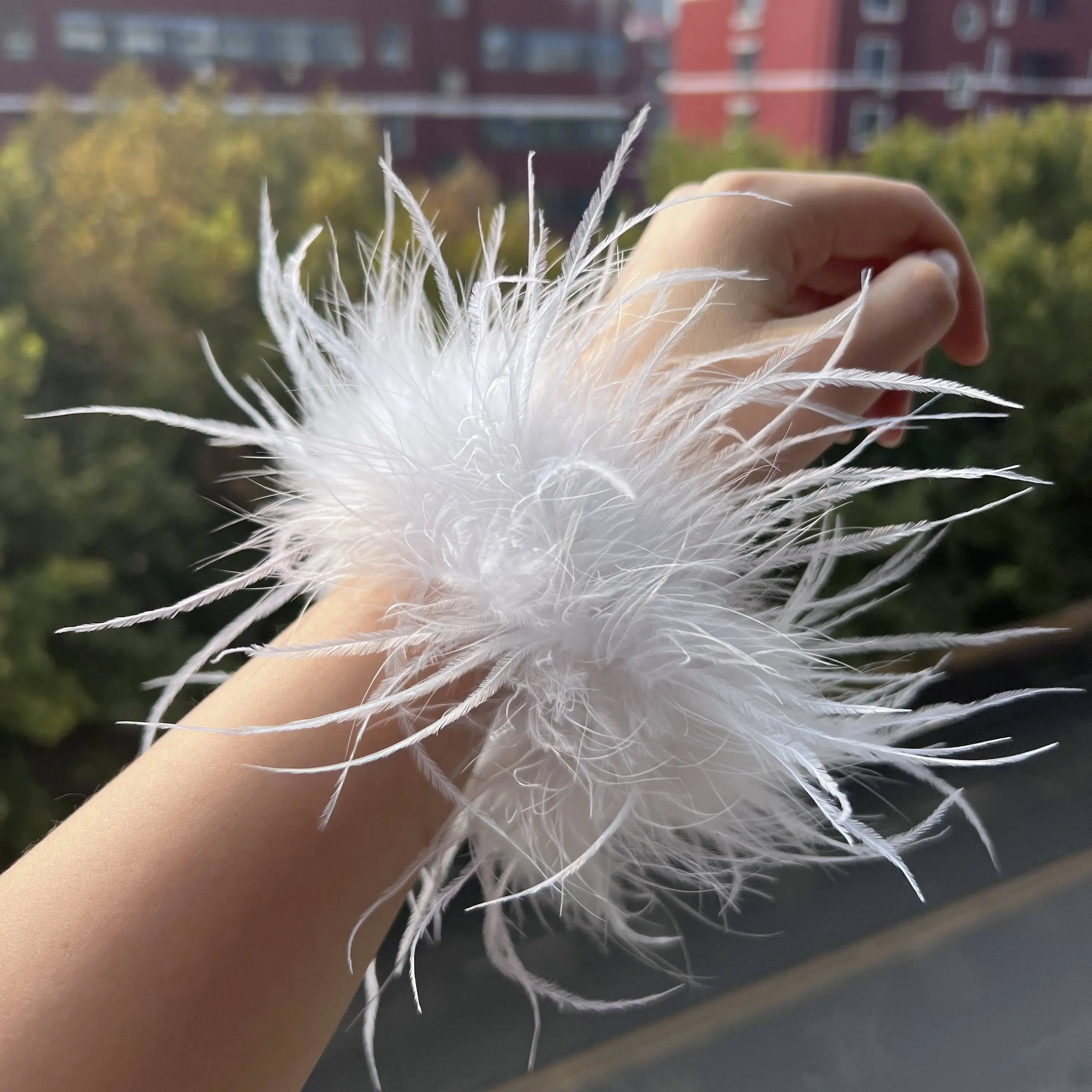 Fluffy Luxuriate Red Ribbon Feathers Sewing Fringe Trim Ostrich Boa Feather for Christmas Party Pajamas Set Dress Suits Cuff