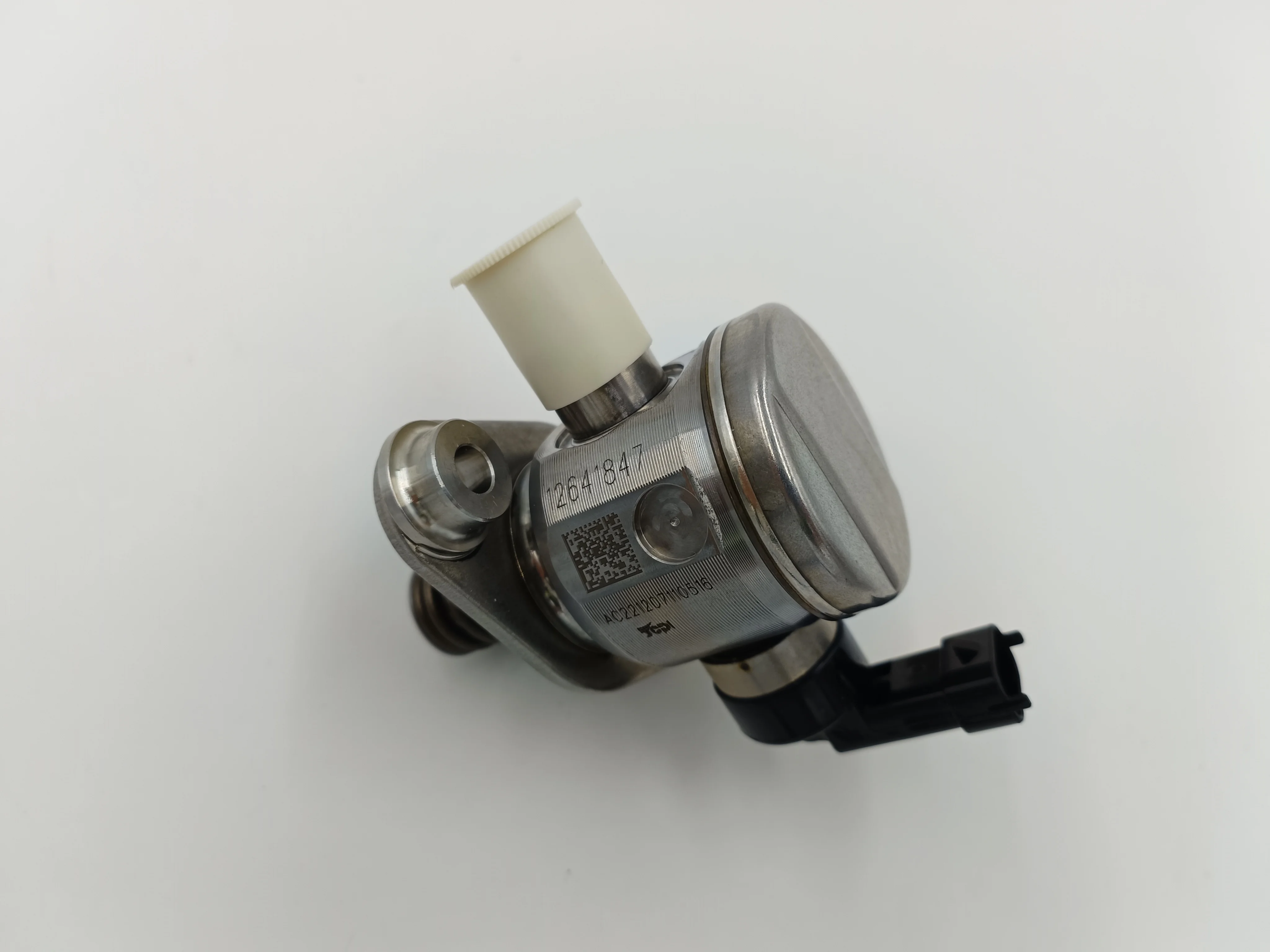 Professional manufacture High pressure fuel pump 12608371 12633115 12633423 12639694 12641847 for BUICK LACROSSE REGAL VERANO