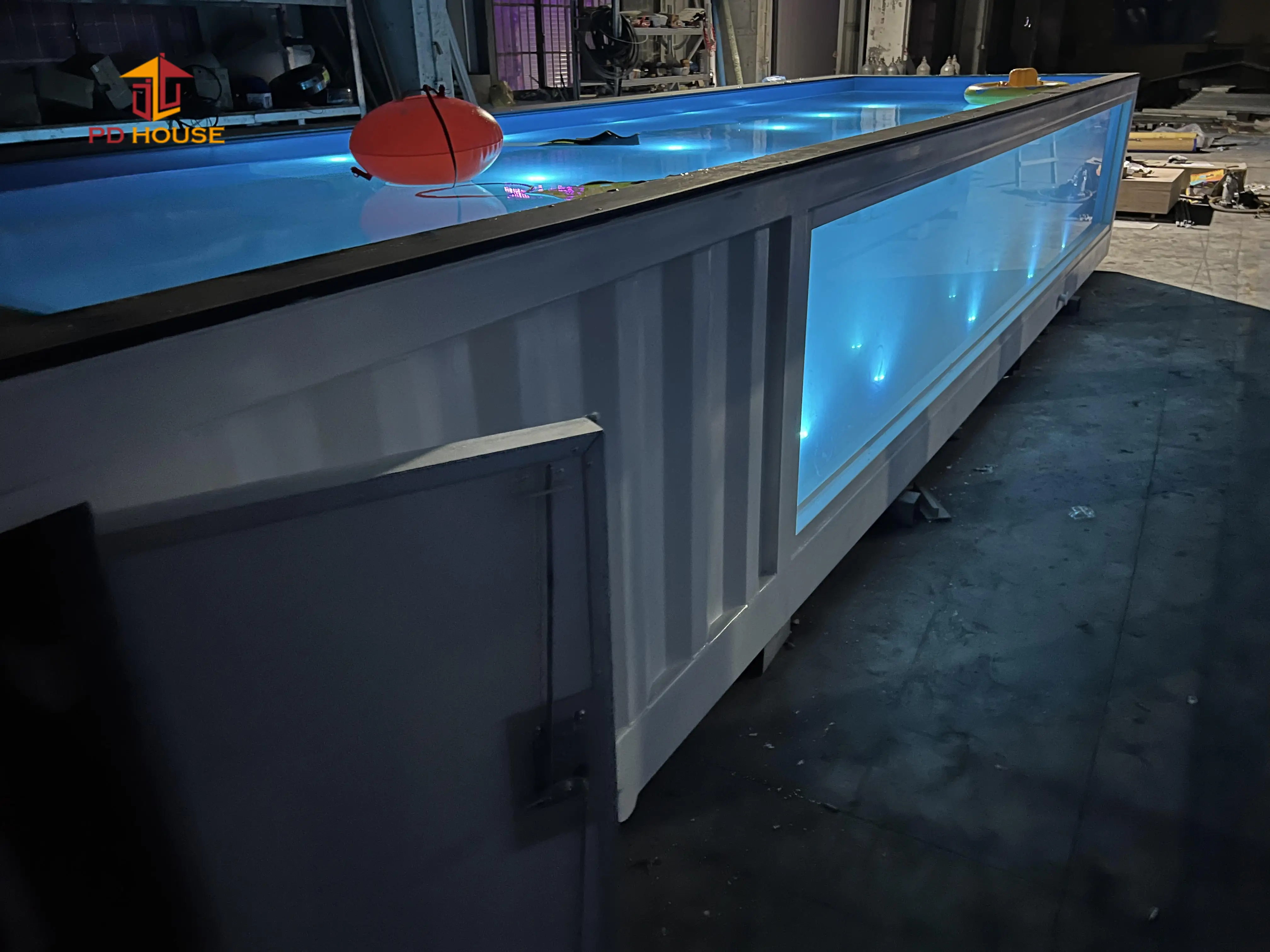 Factory prefab 20ft 40ft shipping container swimming pools with spa acrylic window and deck for outdoor