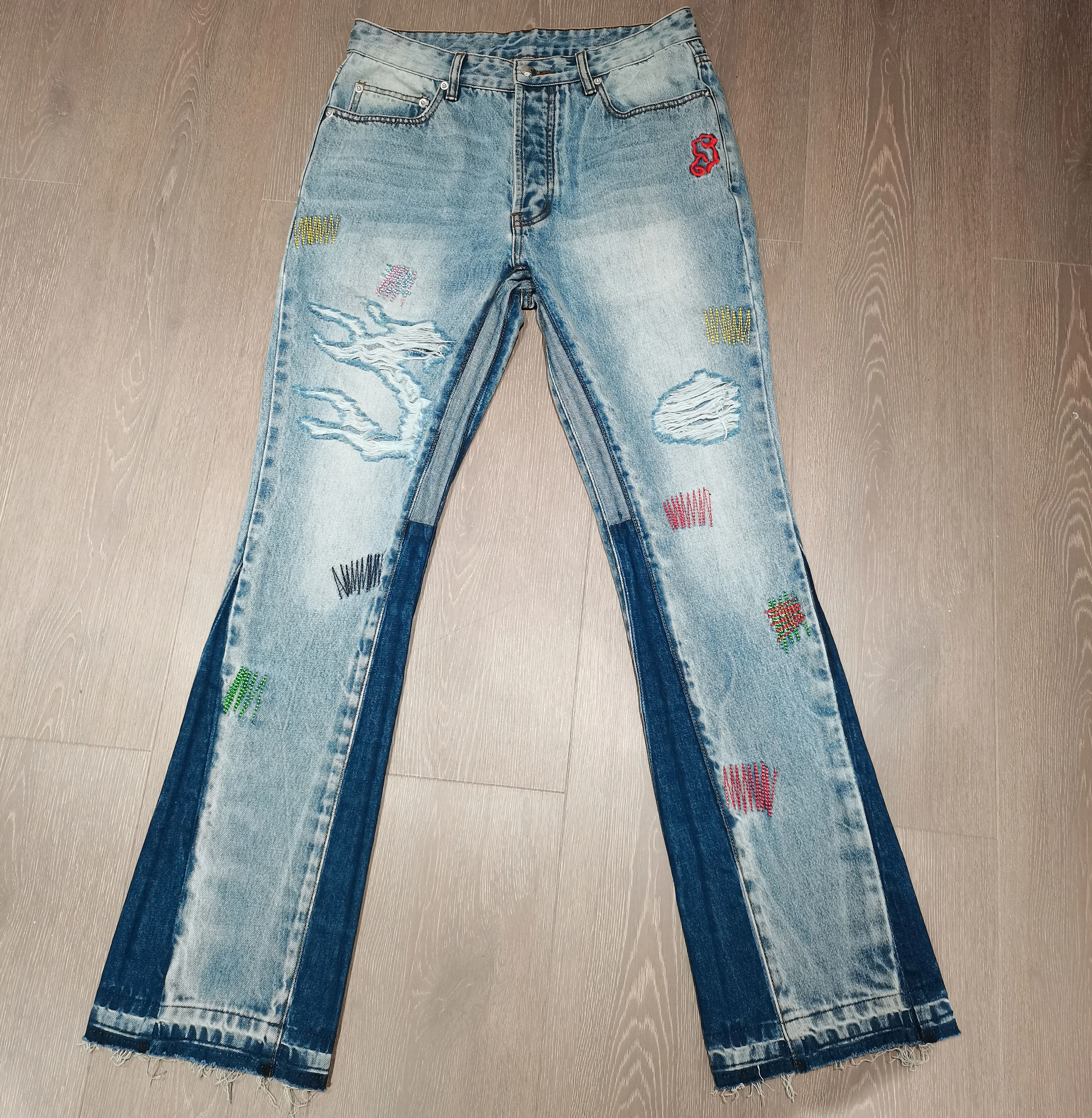 Streetstyle High Quality Customize OEM Factory Bacteriostat Fiber Vintage Slim Fit Ripped Bell Bottom Jeans Flared Pants Men