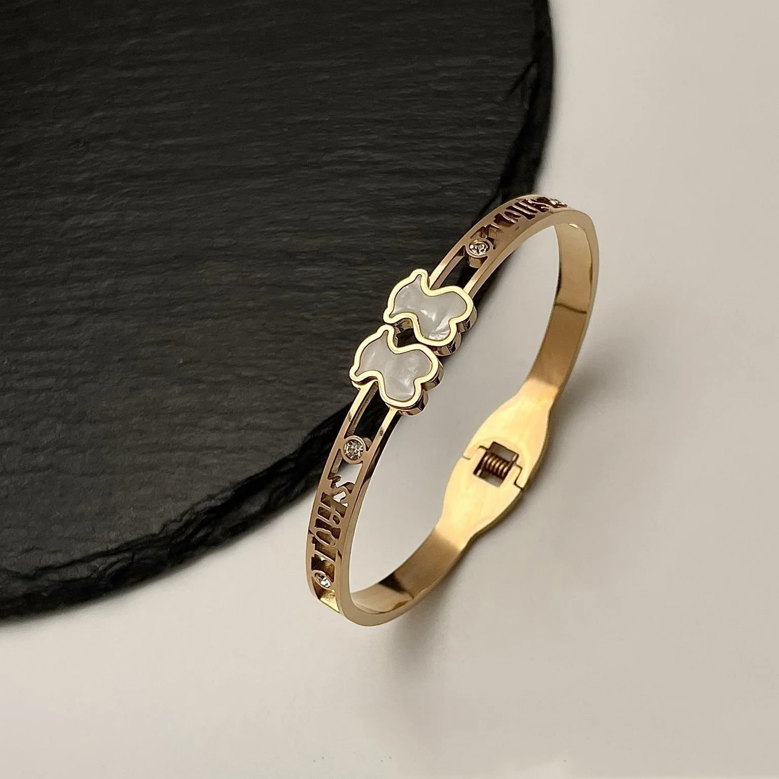TOUSES Golden Plated Stainless Steel Shell Bear Bangle Women Waterproof Women Hollow Bracelets Bangles Jewelry