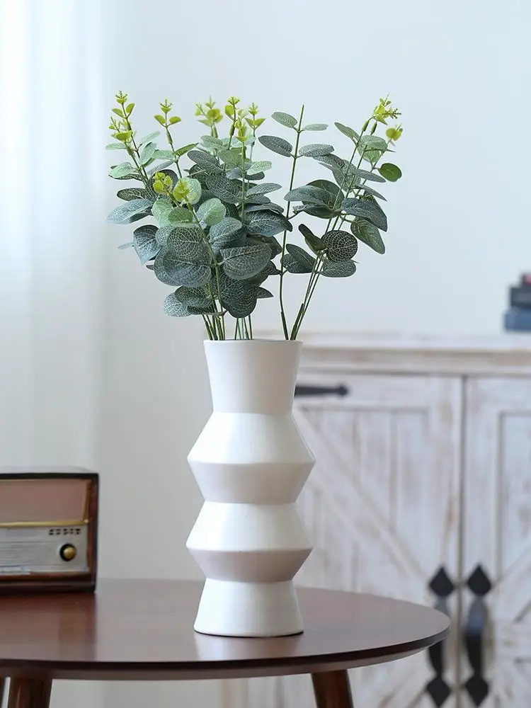 Nordic simple INS style Luxury Home Decoration Modern White geometrical Ceramic Vase for wedding table dried flower ornaments