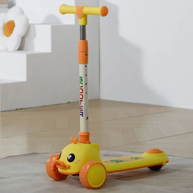 Kids Duck Scooter with Three Wheels Foldable for 6-8 Years Made of Plastic Alloy Aluminium for Children