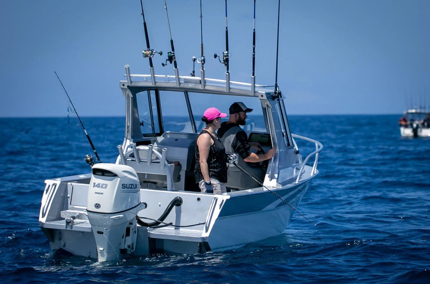 new popular design cabin fishing boat sea use lake use river use all available yacht luxury fresh water all welded hull boat