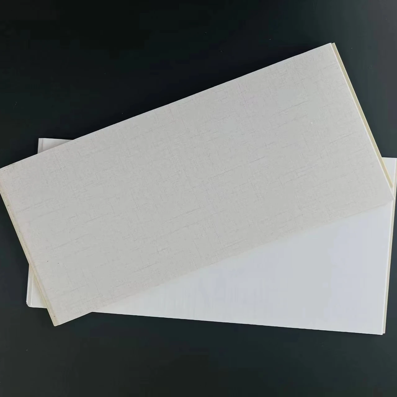 Decoration indoor covering lamination interlocking white plain wall plastic pvc ceiling panels tile bathroom