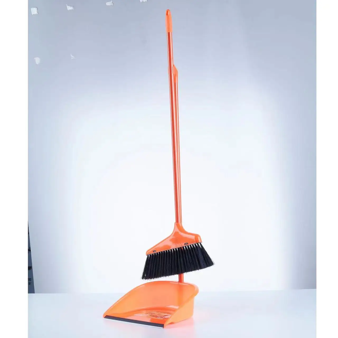 Factory sales household broom dustpan set plastic soft broom cleaning thickening garbage sweep shovel set Broomstick