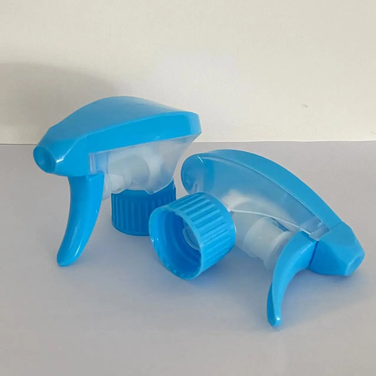 Blue And White 28/410 Two Color Plastic Spring Trigger Sprayer Pump