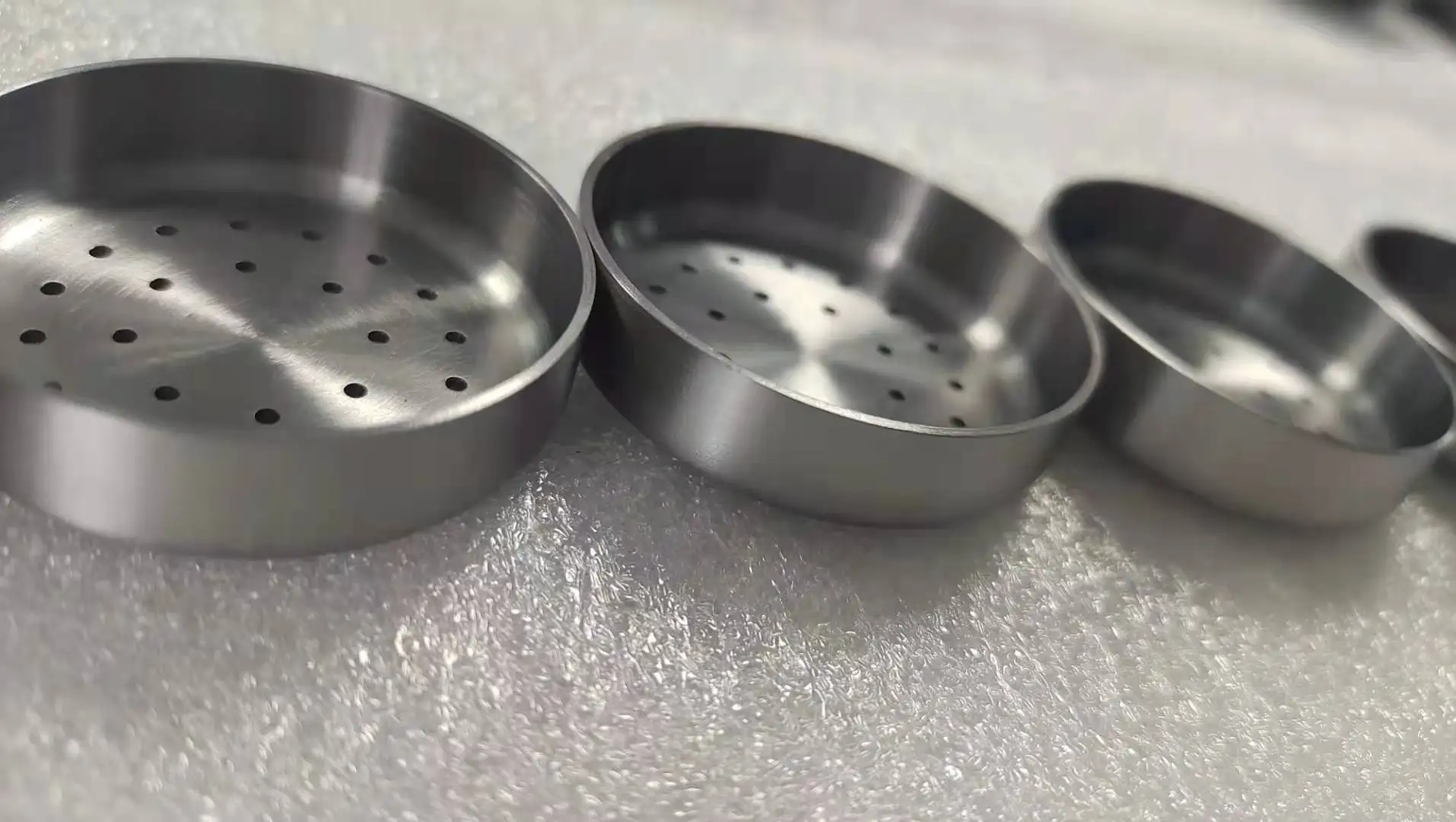 99.97% purity high temperature tantalum crucible for melting tantalum crucible