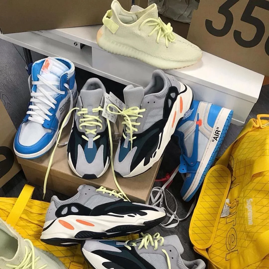 
New hot sale Originals Azael Kanye West Casual Shoes For Men Women Wave Runner Glow In The Dark Yeezy 700 V3 Shoes 