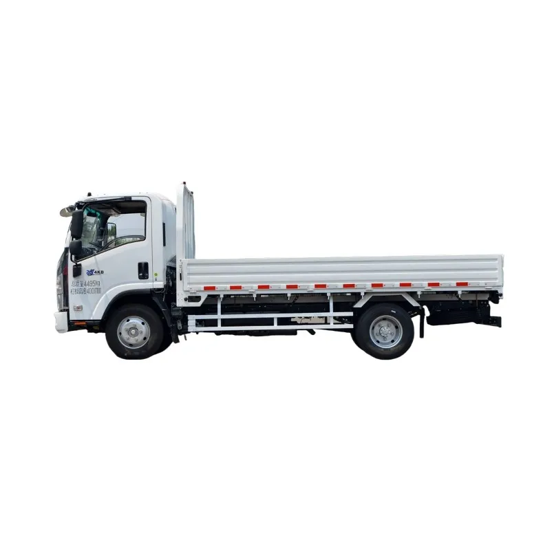 Qingling Isuzu KV100 131 horsepower 4.205 meters single row guardrail light truck