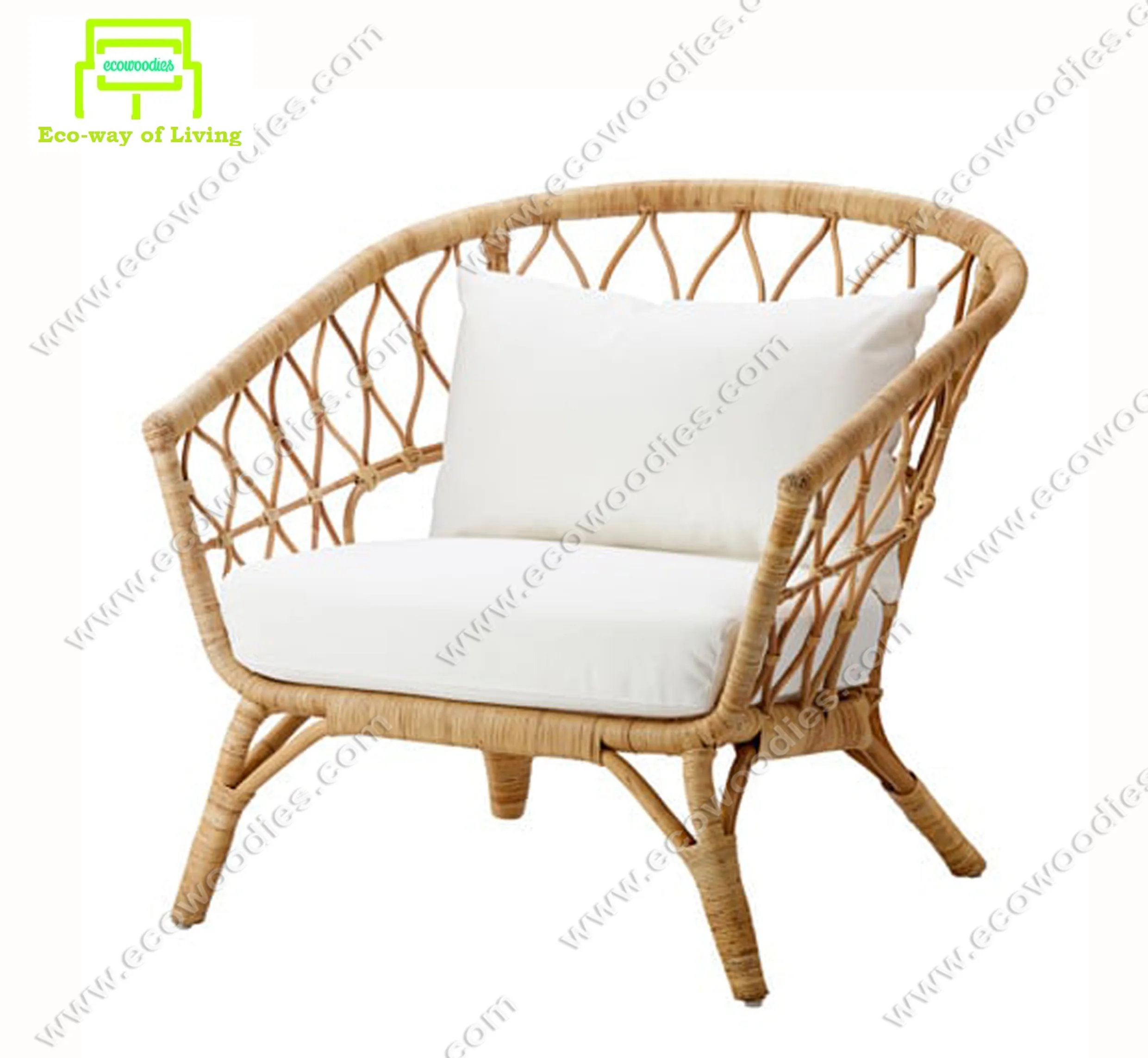 2021 Best Selling Elegant Style Wooden Armrest Bamboo Bistro Chair With Cushion For Living Room Cafe Restaurant Home Decor Chair