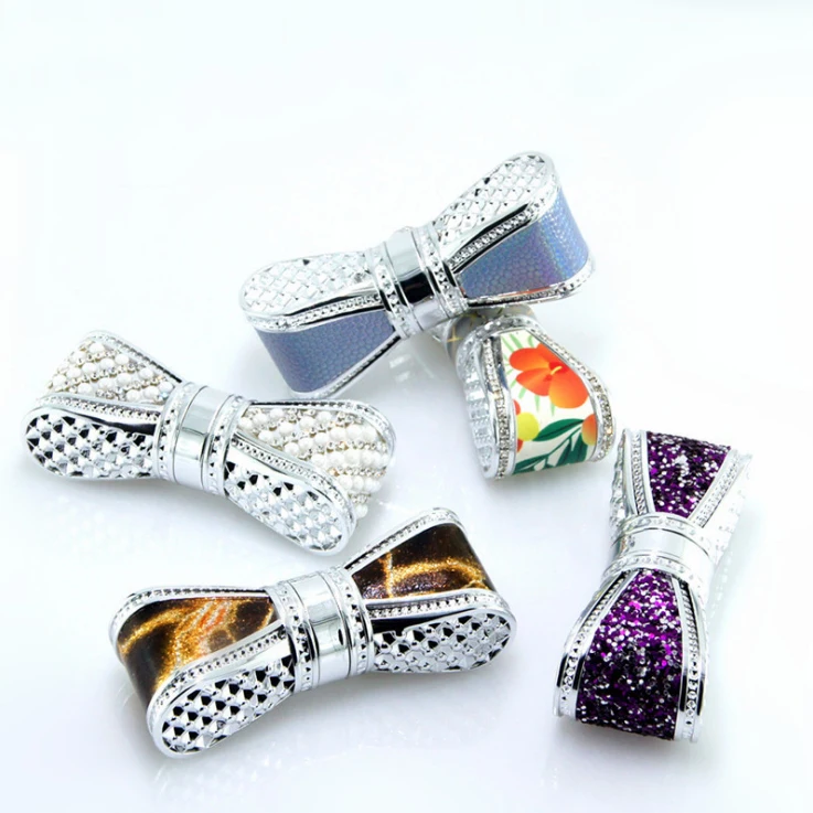 
Wholesale fancy butterfly Empty Lip Balm Lipstick Tube Low Moq 