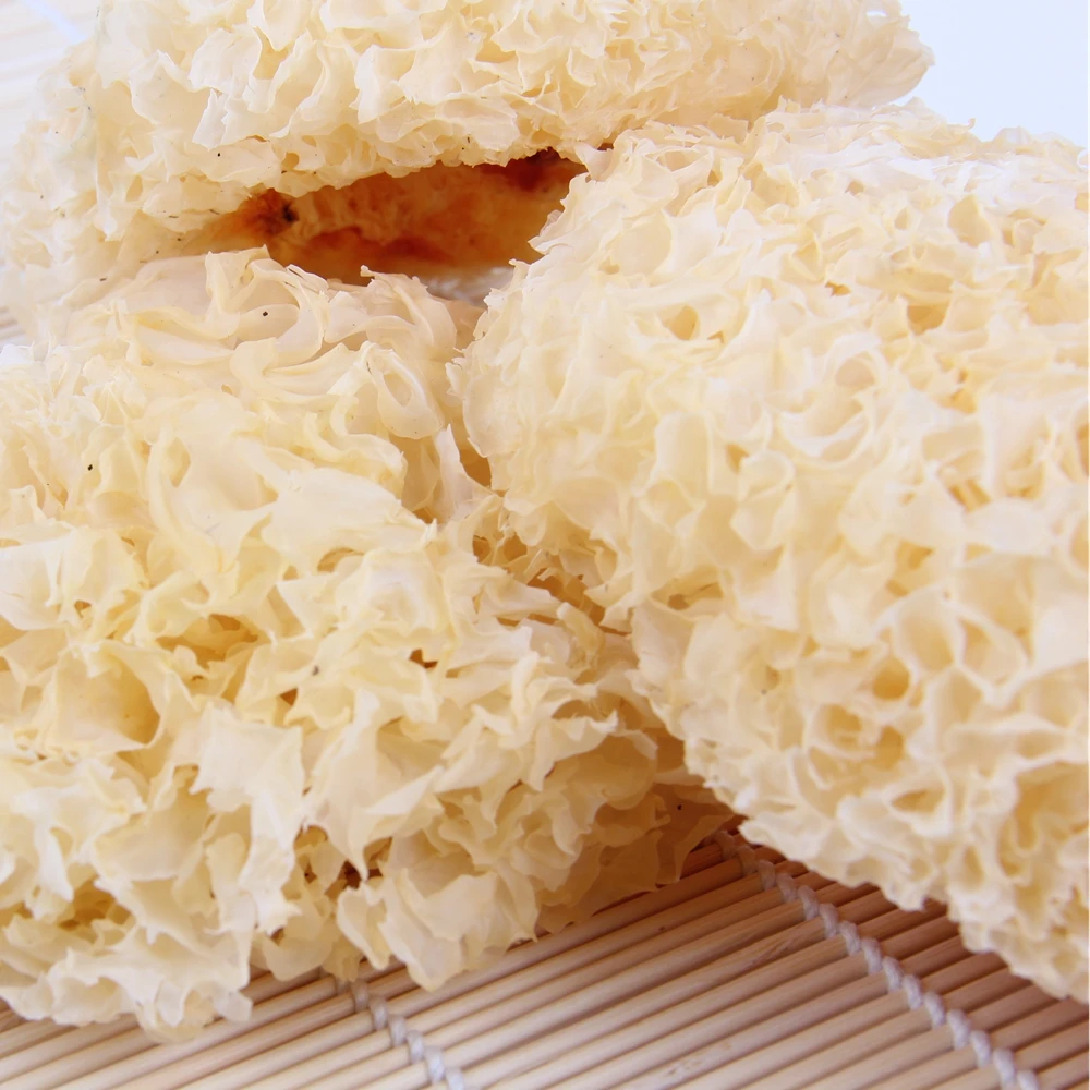 Chinese factory dried white fungus bulk organic snow mushroom  dried tremella funciformis natural wood ear agaric ear