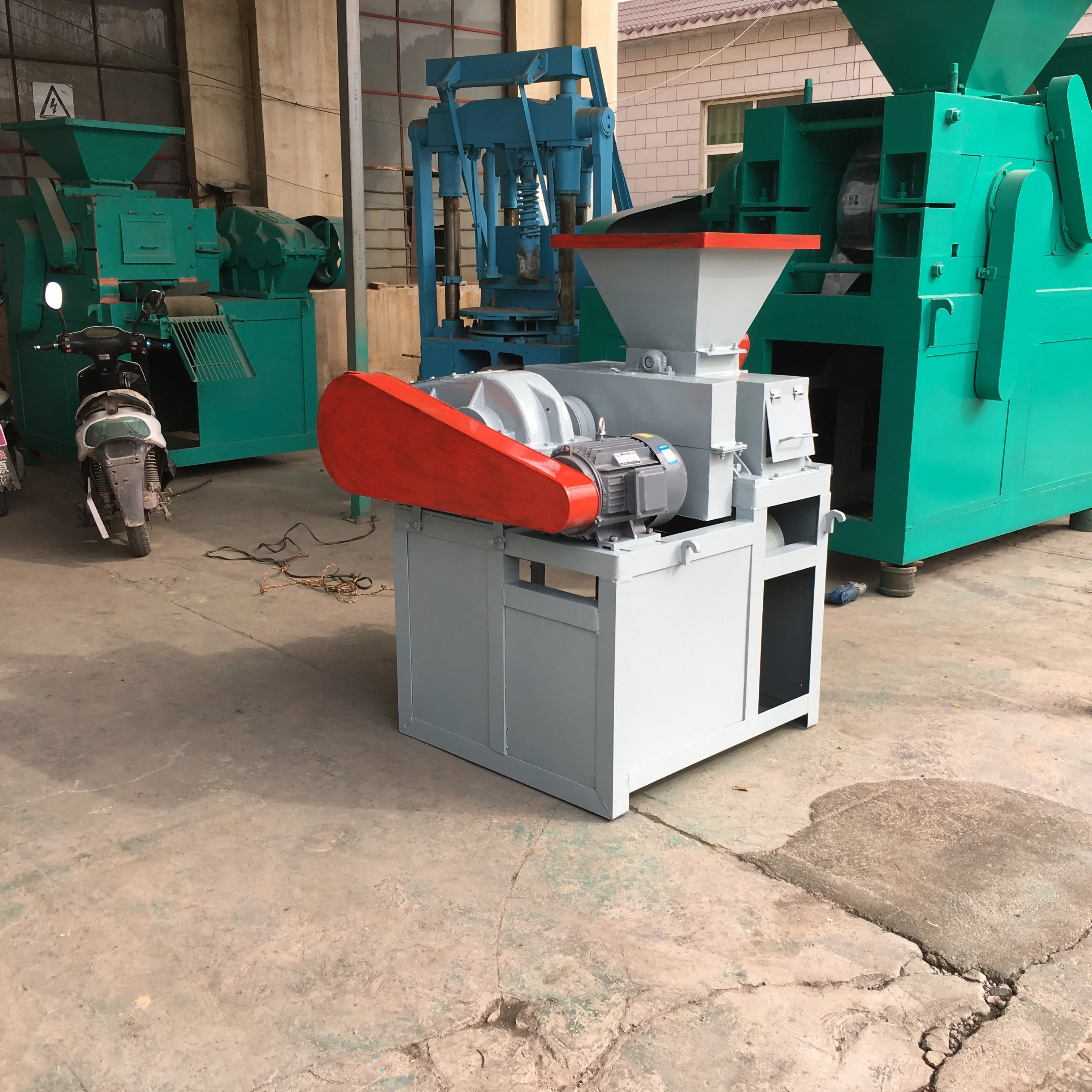 Coal Briquette Machine for Making Charcoal Ball Made in China